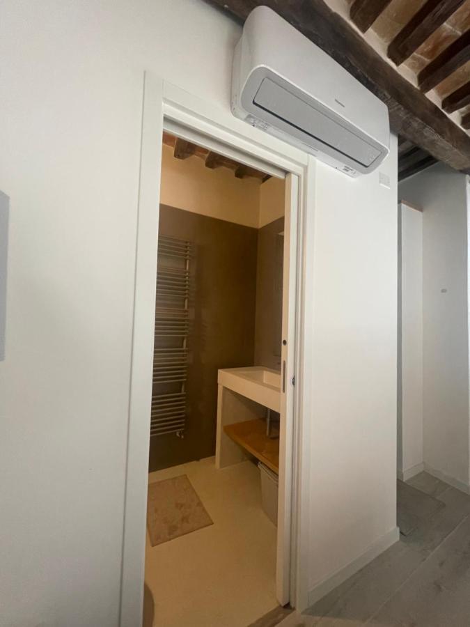 L'Inferno Di Dante Bed & Breakfast Gubbio Bagian luar foto