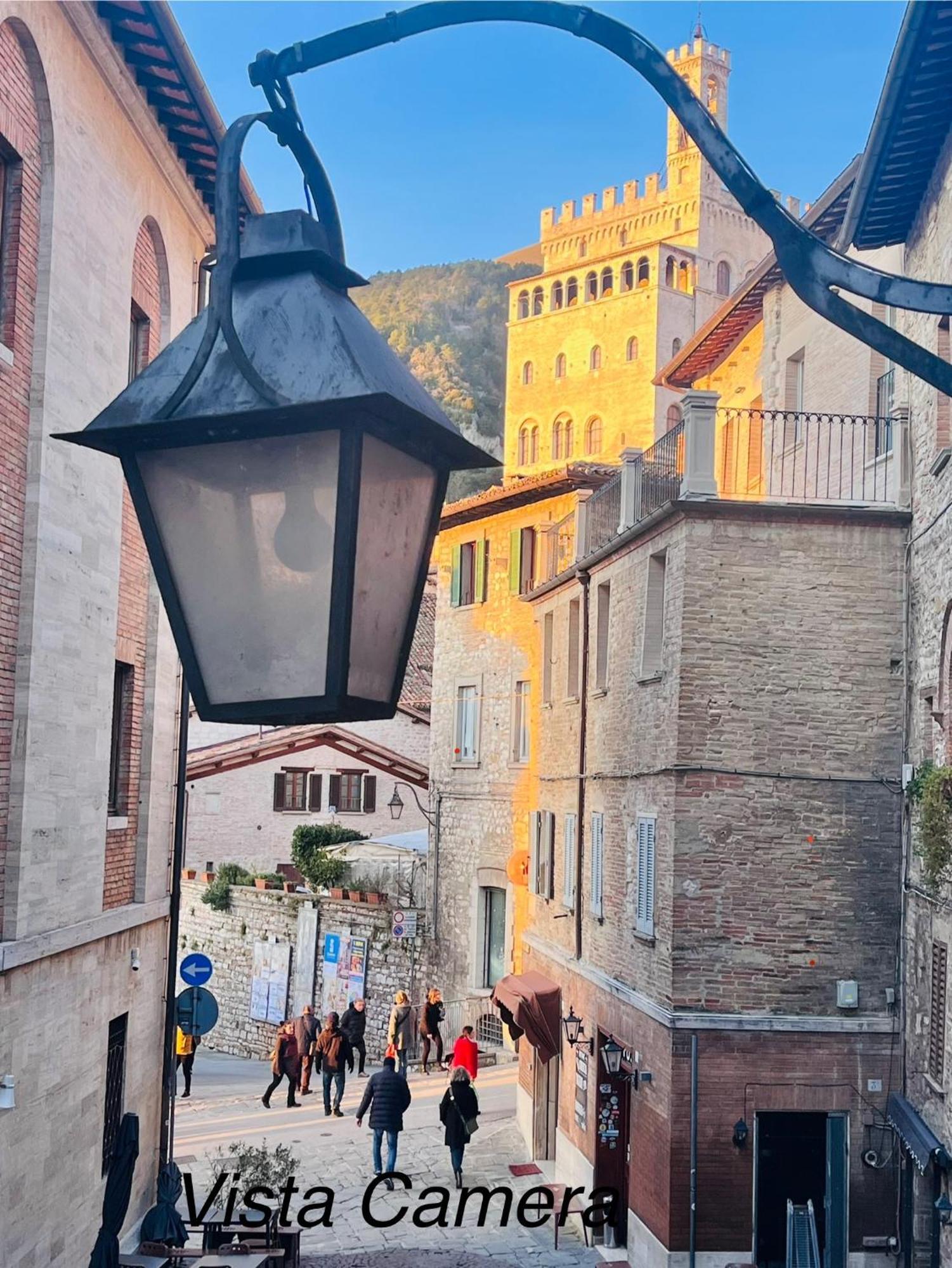 L'Inferno Di Dante Bed & Breakfast Gubbio Bagian luar foto